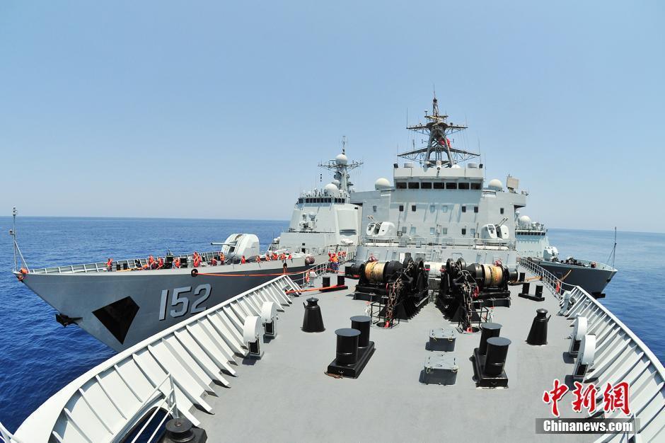 中国海军“和平方舟”号医院船起航执行“和谐使命-2024”任务